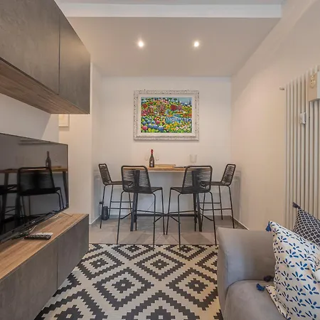 Apartment Modern With Terrace