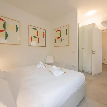 Modern With Terrace * Verona